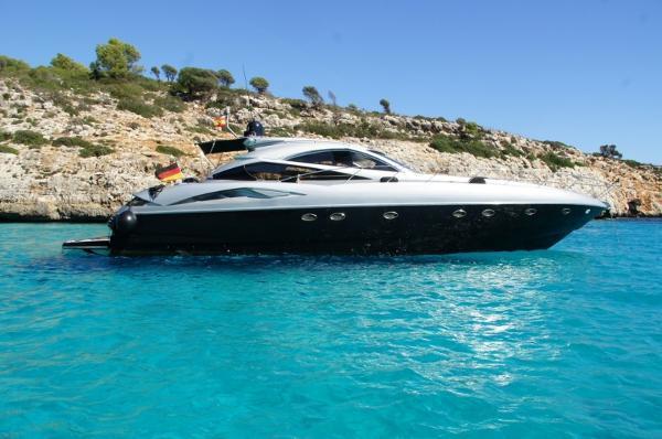 Sunseeker - Predator 68