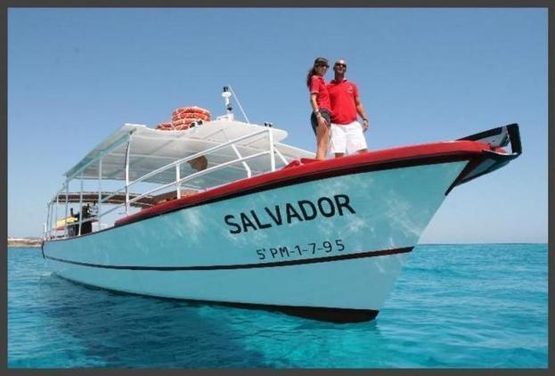 Unique 18m leisure boat - Charter company incl. 7.85m rib 150pk